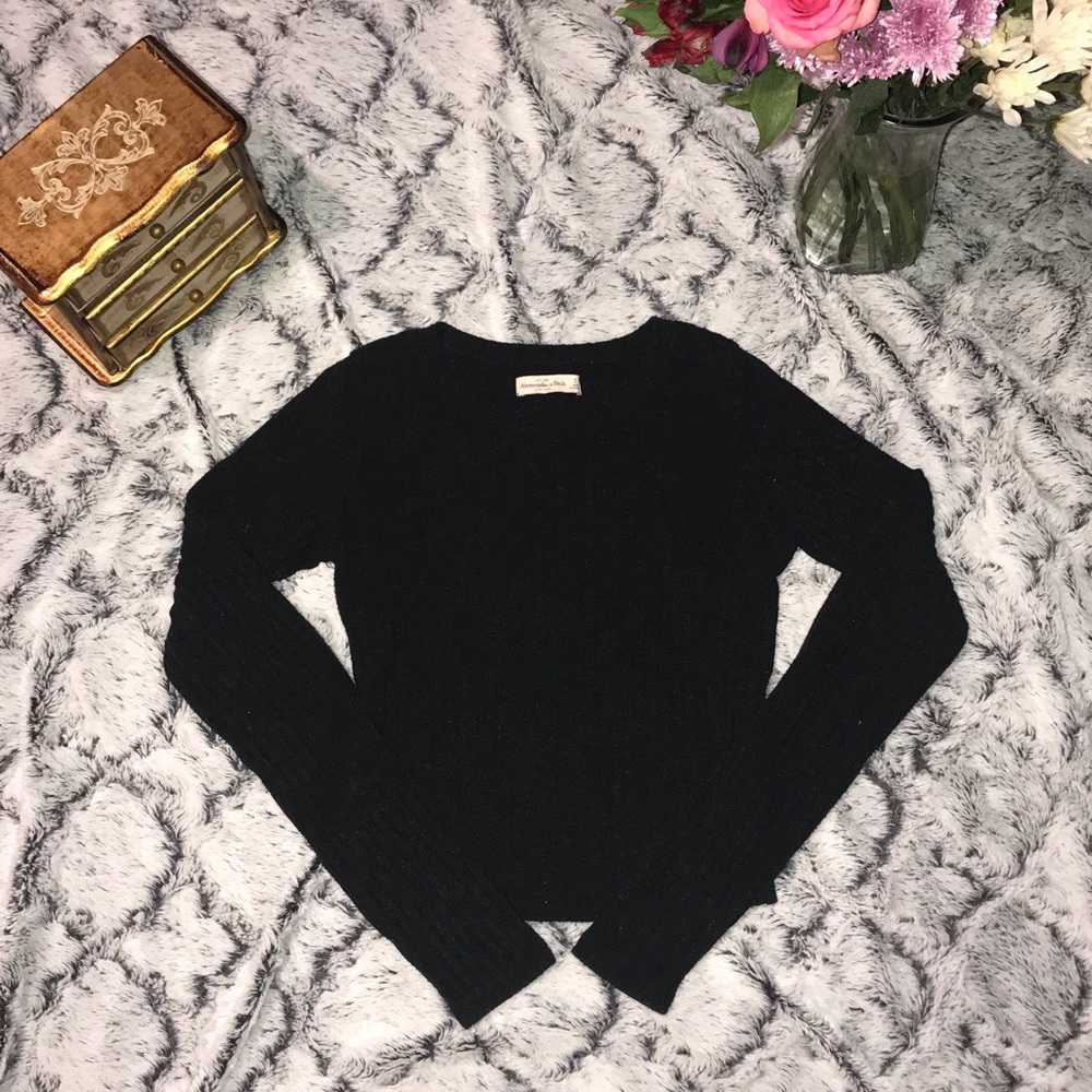 Coal sweater